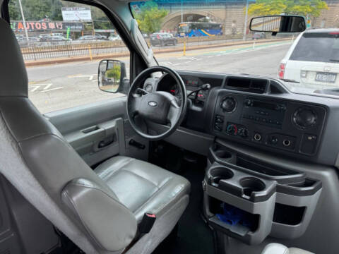 2012 Ford E-Series E-150 XL