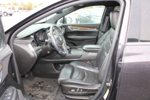 2017 Cadillac XT5 Platinum