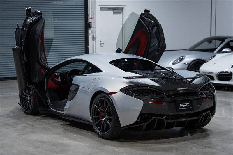 2016 McLaren 570S
