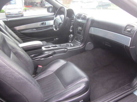 2004 Ford Thunderbird Deluxe