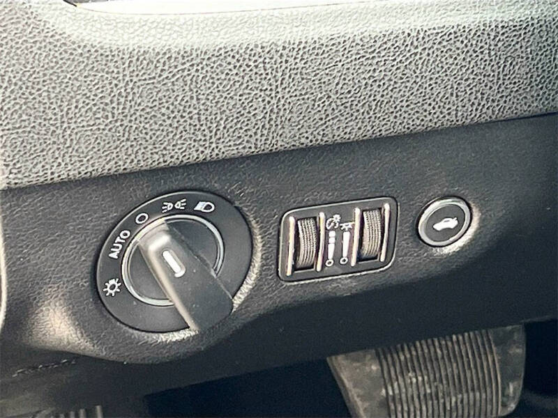 2021 Chrysler 300 Touring