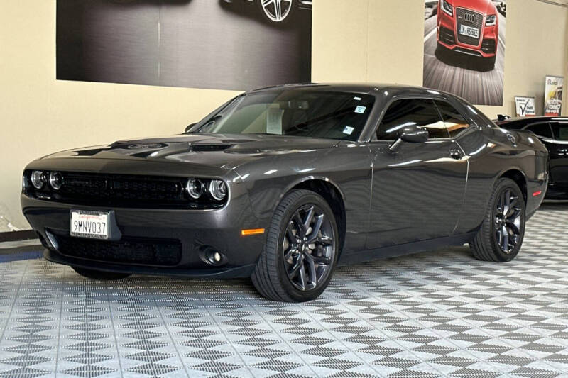 2023 Dodge Challenger SXT