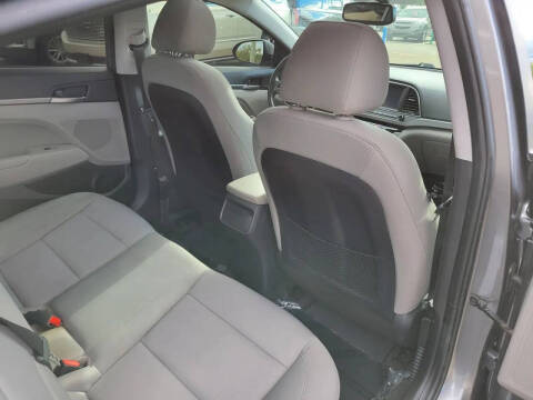 2018 Hyundai Elantra