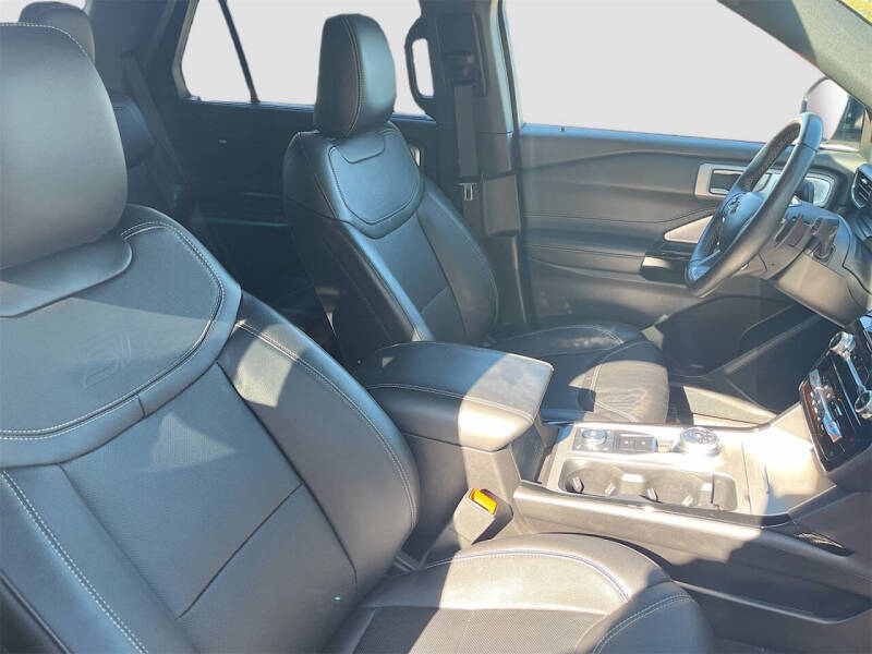 2023 Ford Explorer ST