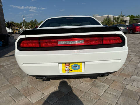 2014 Dodge Challenger SXT