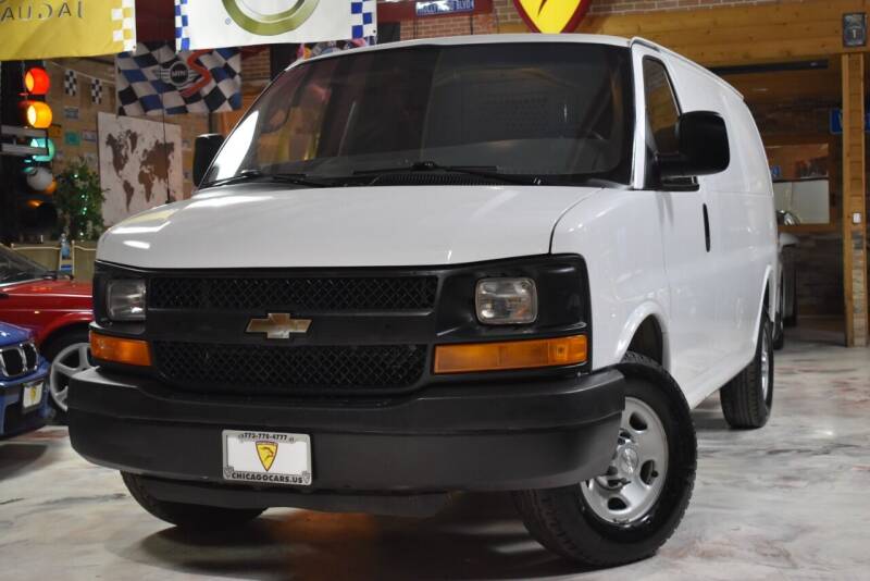 2015 Chevrolet Express for sale at Chicago Cars US in Summit IL