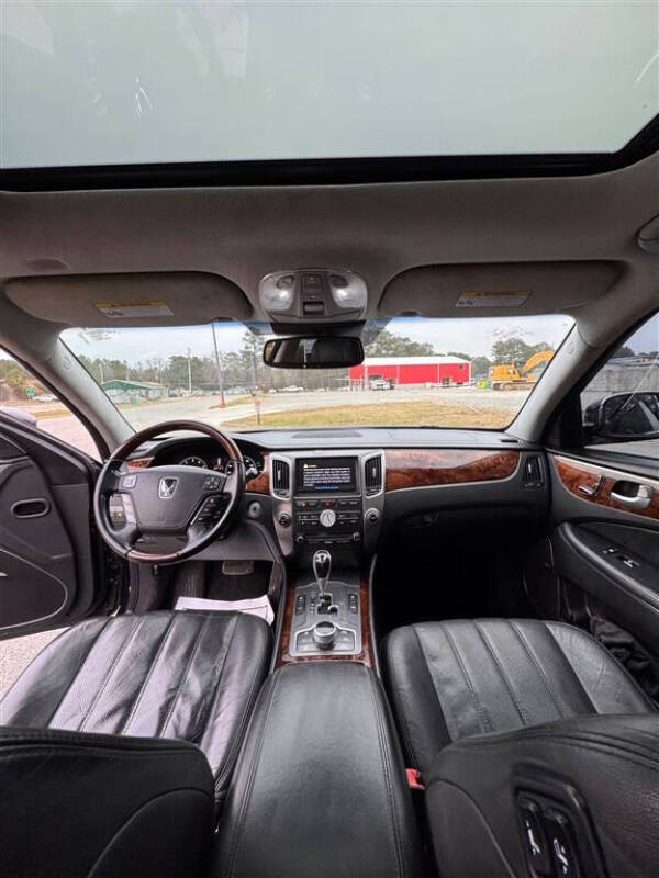 2012 Hyundai Equus