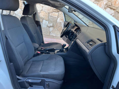 2019 Volkswagen Golf SportWagen