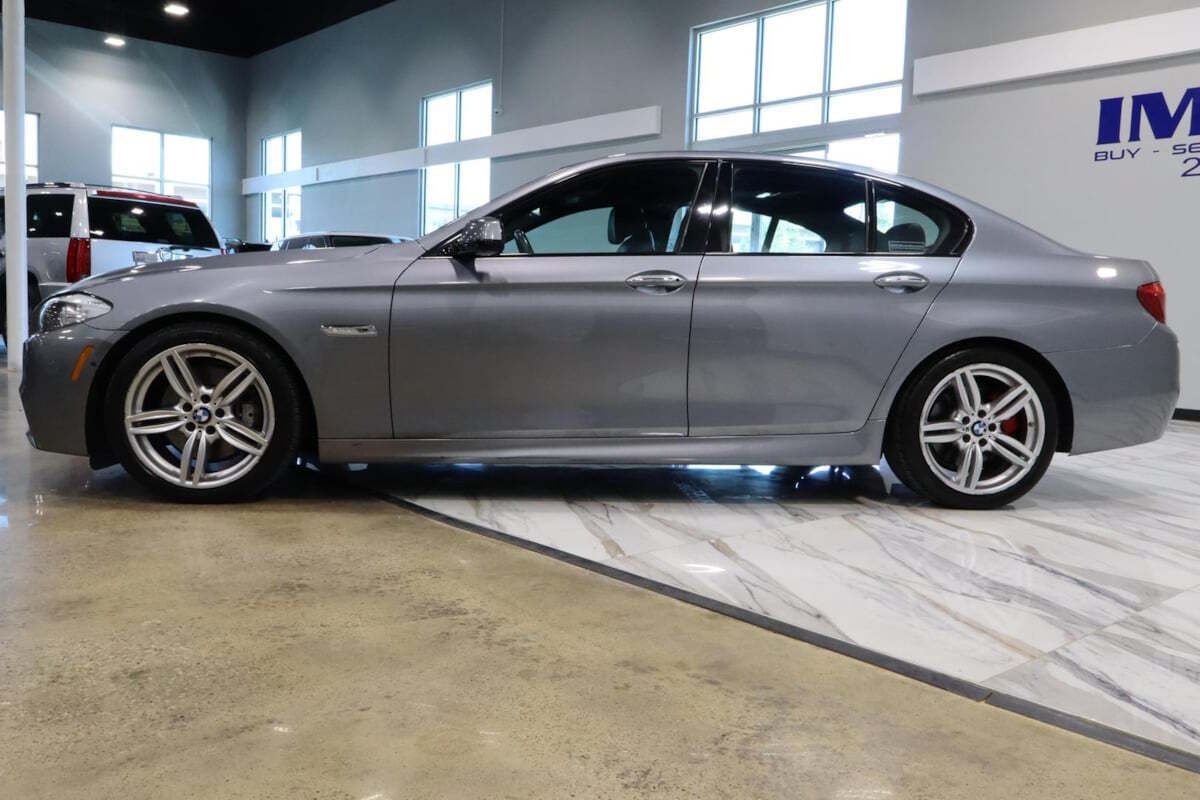 2013 BMW 5 Series for sale at IMD MOTORS, INC in Dallas, TX