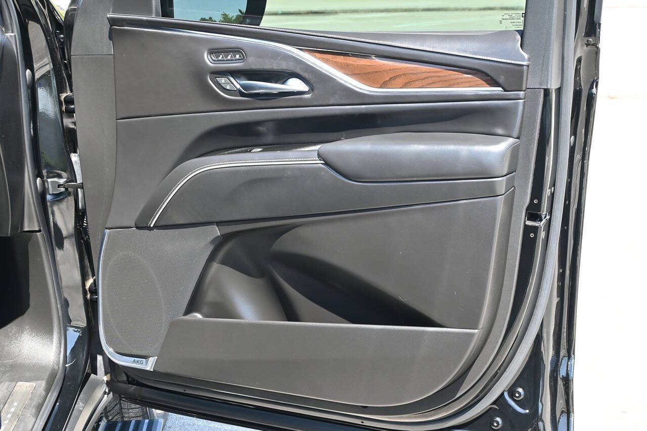 2022 Cadillac Escalade 47