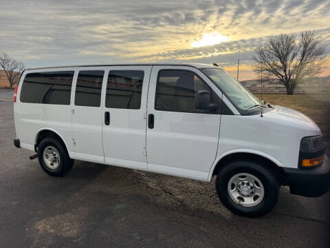 2018 Chevrolet Express LS 2500