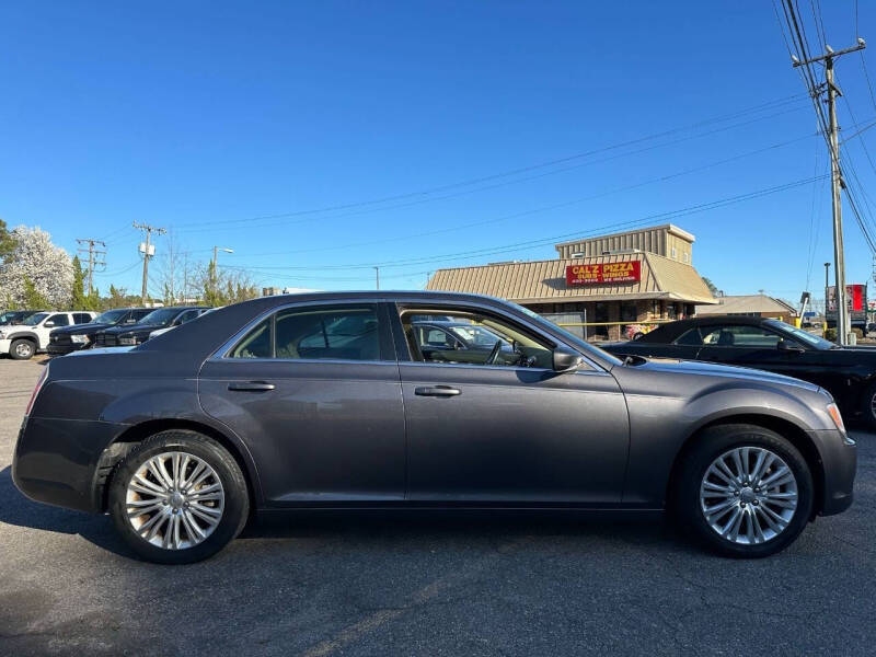 2014 Chrysler 300