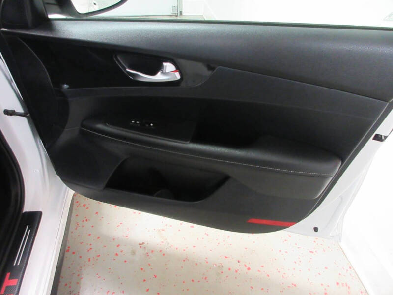 2020 Kia Forte GT Line