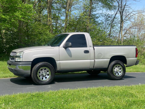 2005 Chevrolet Silverado 1500 for sale at CMC AUTOMOTIVE in Urbana IN