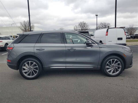 2023 Lincoln Corsair Standard