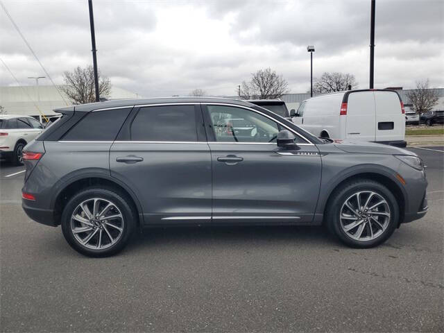 2023 Lincoln Corsair Standard