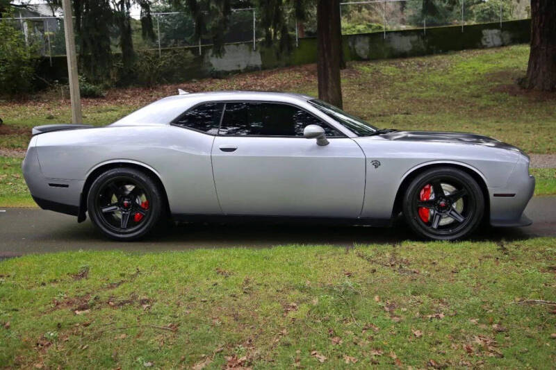 2016 Dodge Challenger SRT Hellcat