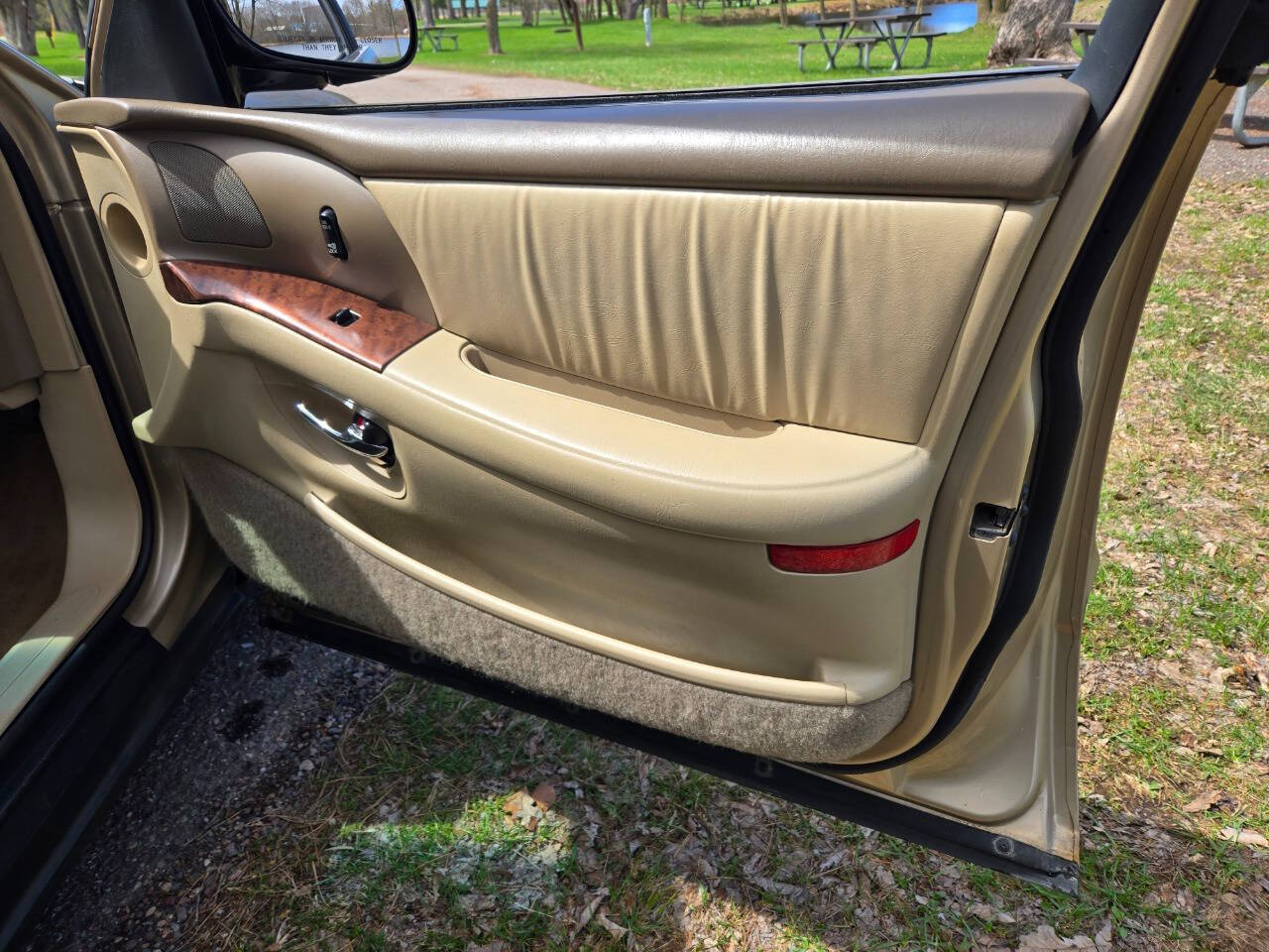 2005 Buick Park Avenue 71