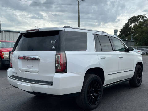 2017 GMC Yukon Denali