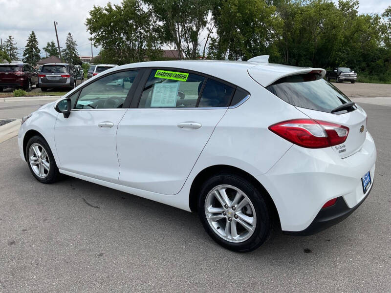 2017 Chevrolet Cruze LT Auto