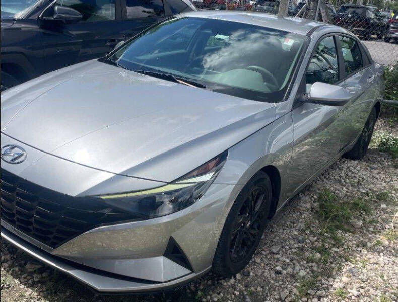 2022 Hyundai Elantra