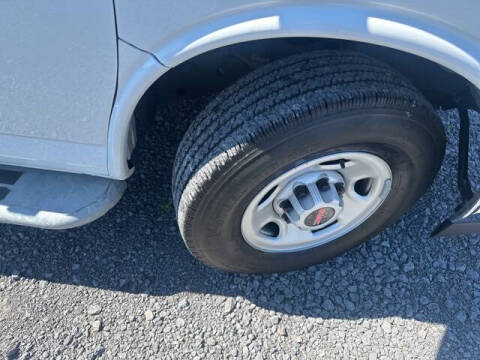 2023 GMC Savana 2500