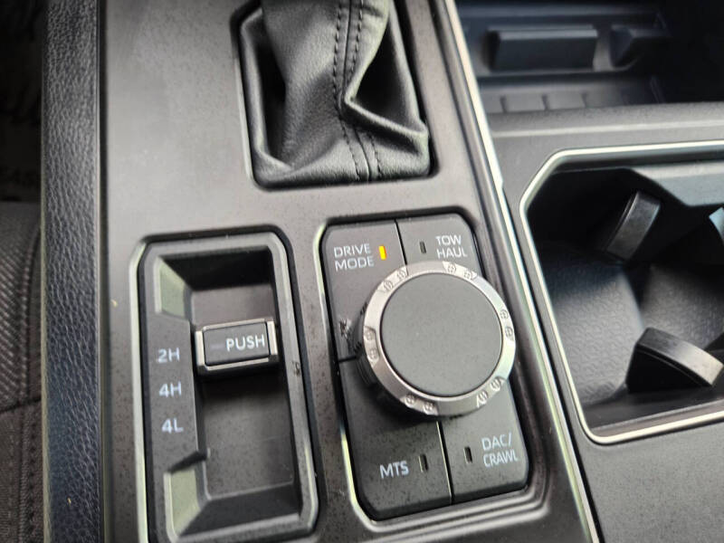 2025 Toyota Tundra SR5