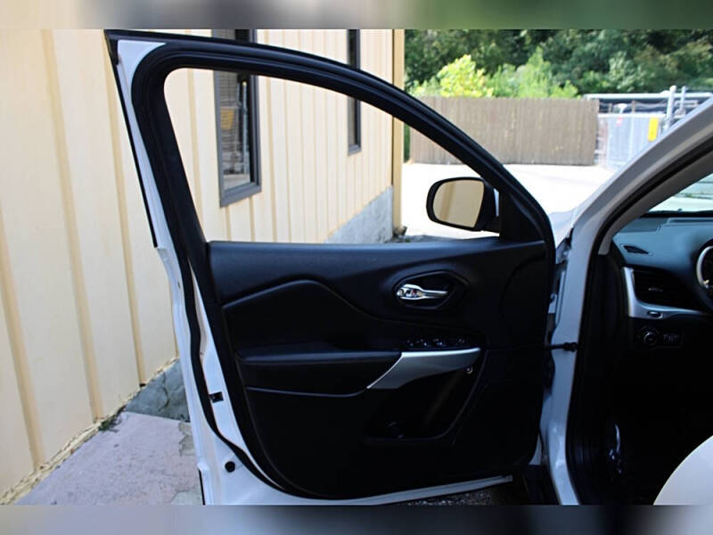 2018 Jeep Cherokee Latitude Plus