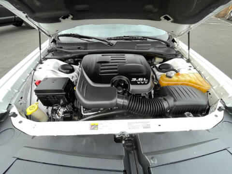 2013 Dodge Challenger SXT