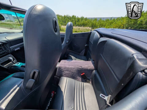 2004 Porsche 911 Carrera 4S