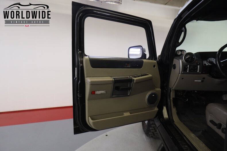 2003 HUMMER H2