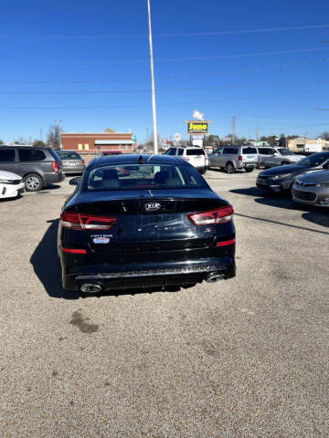 2020 Kia Optima LX