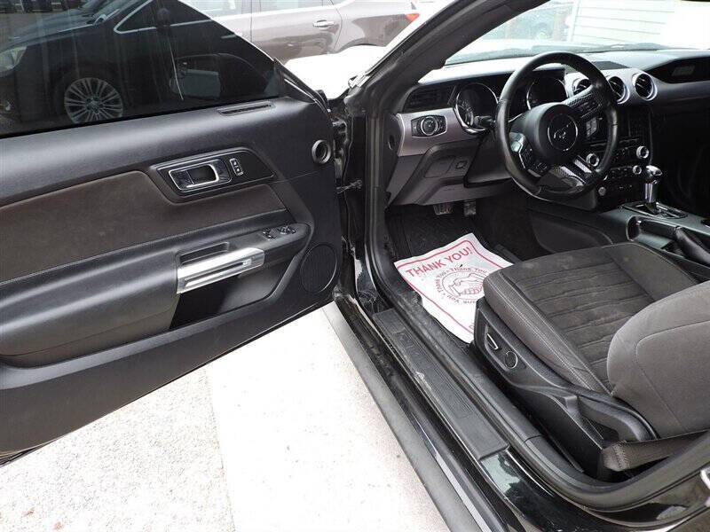 2017 Ford Mustang EcoBoost