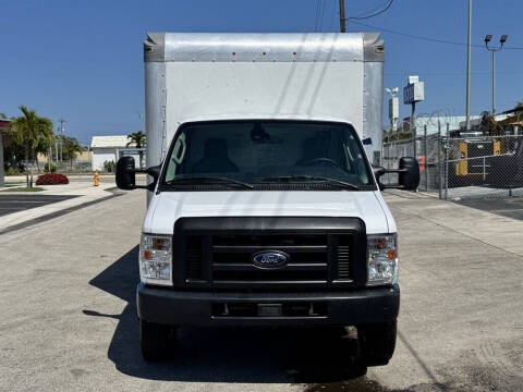 2022 Ford E-Series