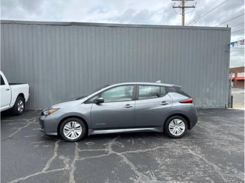 2019 Nissan LEAF for sale at Dealers Choice Inc in Farmersville CA