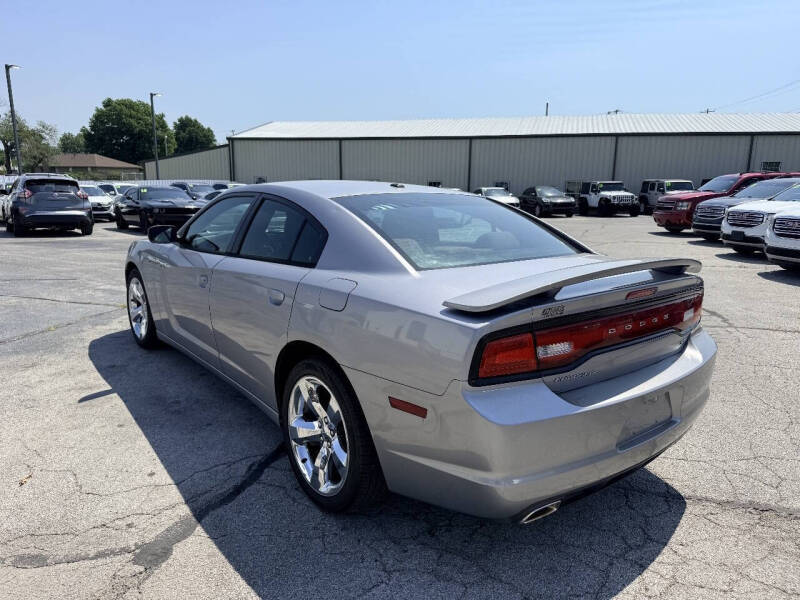 2014 Dodge Charger SXT