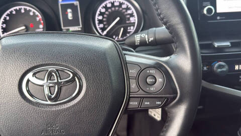 2024 Toyota Camry SE