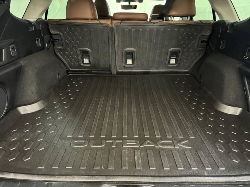 2020 Subaru Outback Touring XT