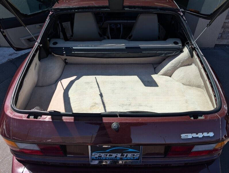 1987 Porsche 944