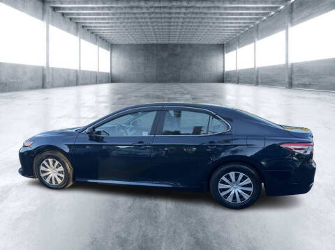 2018 Toyota Camry Hybrid LE