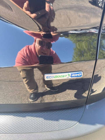 2020 Ford Escape Titanium