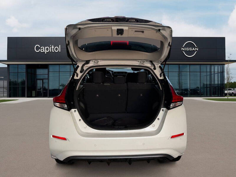 2025 Nissan LEAF SV PLUS