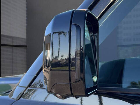 2026 Land Rover Defender 110 P300 S