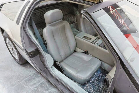 1982 DeLorean DMC-12