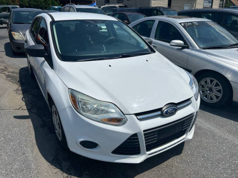 2013 Ford Focus for sale at Matt-N-Az Auto Sales in Allentown PA