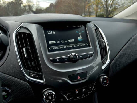 2018 Chevrolet Cruze LT Auto