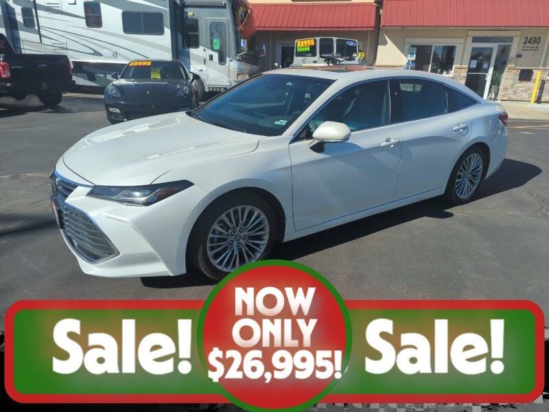 2019 Toyota Avalon Limited's photo