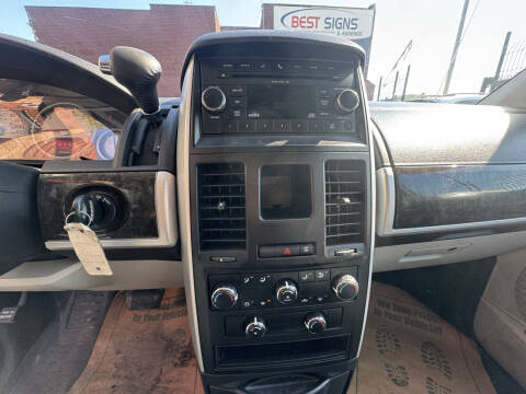 2010 Dodge Grand Caravan SXT