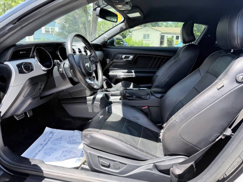 2016 Ford Mustang EcoBoost Premium