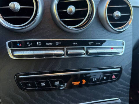 2021 Mercedes-Benz GLC GLC 300